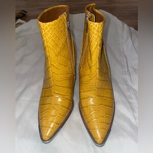 Vince Camuto Gator Skin Booties